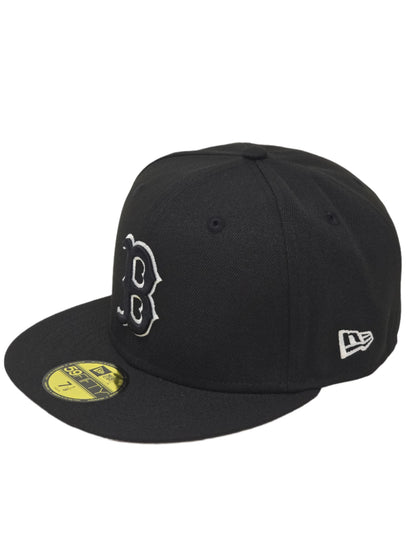 Boston Red Sox New Era 59FIFTY Black logo with White Border Fitted Hat Authentic Collection