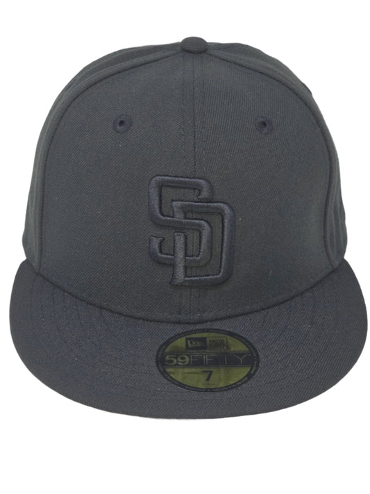 San Diego Padres New Era Fitted 59FIFTY Blackout Baseball Cap