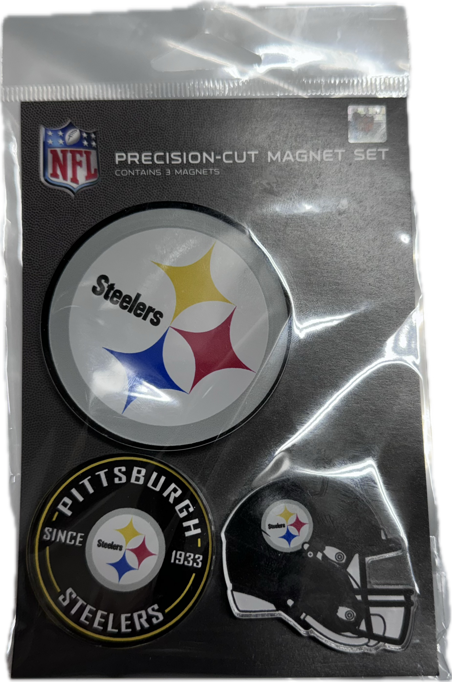 Pittsburgh Steelers precision-cut magnet set contain 3 magnet