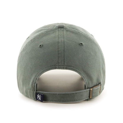 '47 Brand MLB New York Yankees Clean Up Gorra ajustable verde musgo/blanco